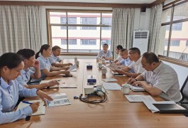 绍兴市政务服务办审批服务处处长宋承一行莅临绍兴市金恒德二手车交易市场走访调研